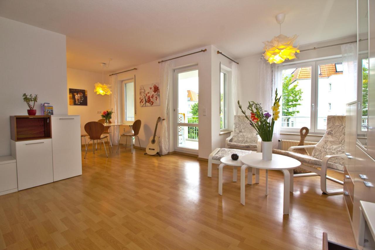 Ferienwohnung Kakadu Apartment Dresden Laubegast Wlan Tv Fahrrad Exterior foto